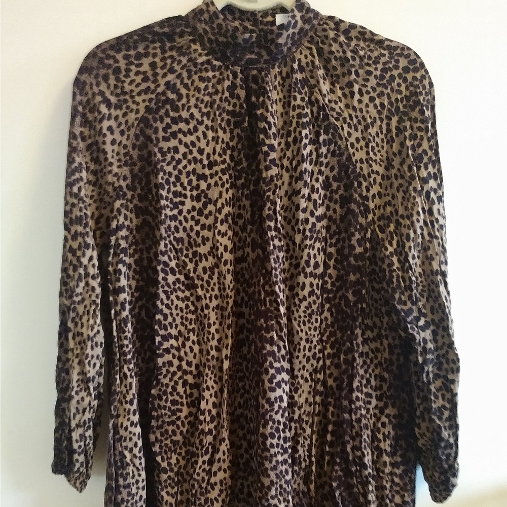 H&M wide cut raglan dress in leopard.